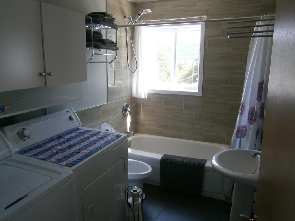 Apartement Mirador Du Fjord L'Anse-Saint-Jean Luaran gambar