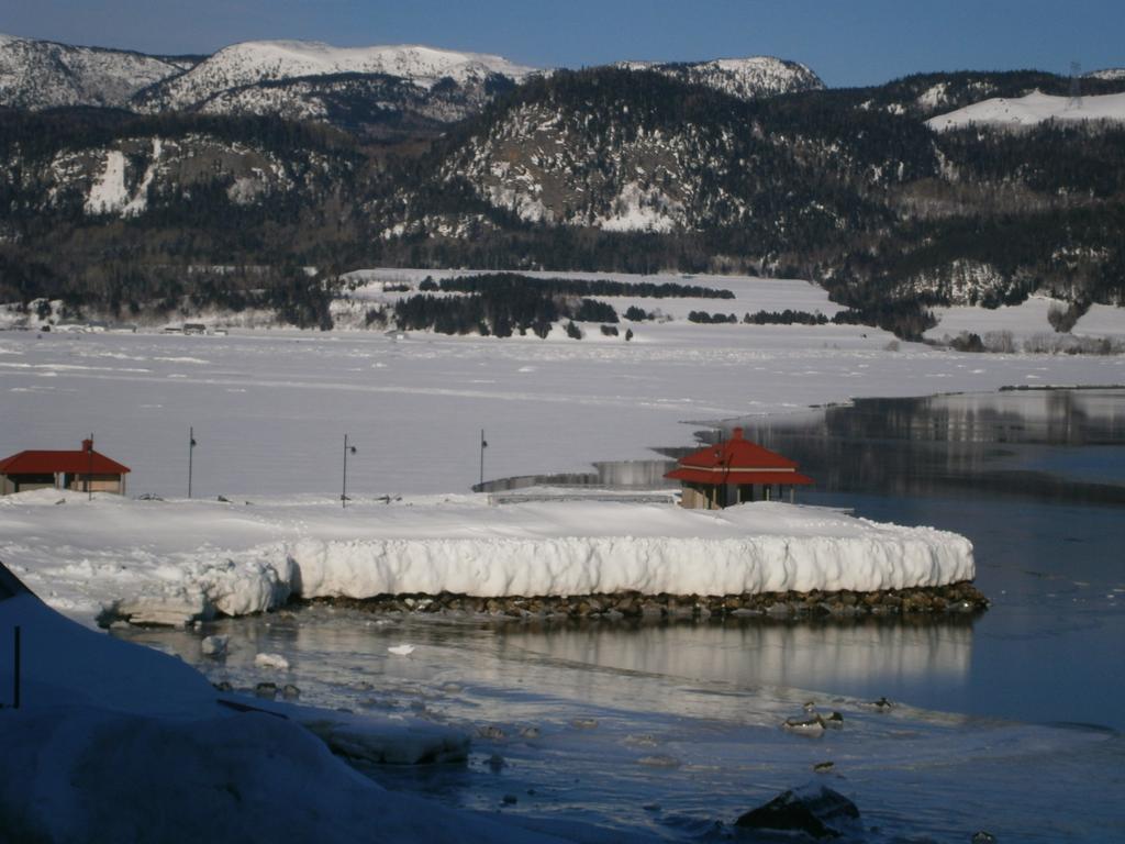 Apartement Mirador Du Fjord L'Anse-Saint-Jean Luaran gambar